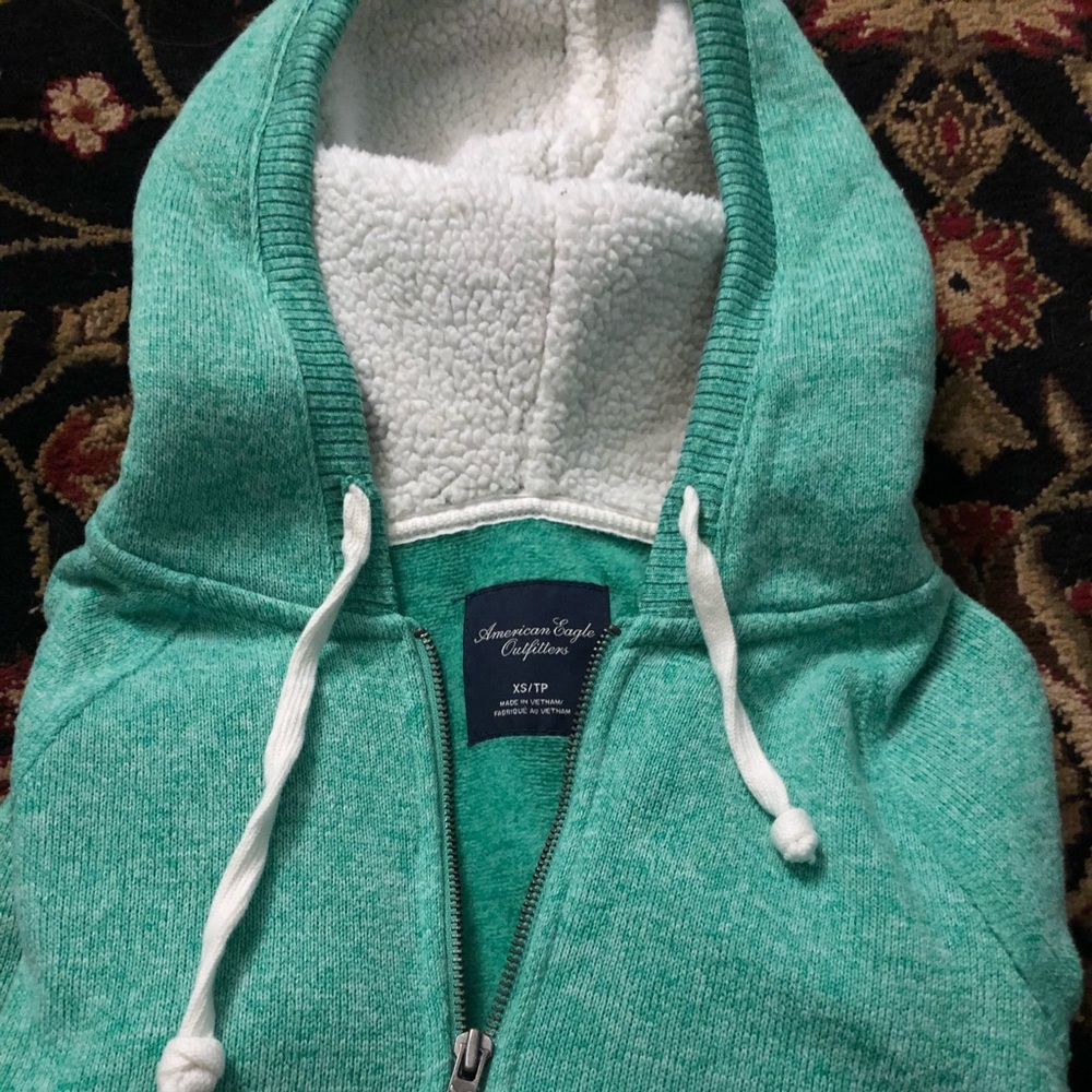 AMERICAN EAGLE FUR HOODED SWEATER
